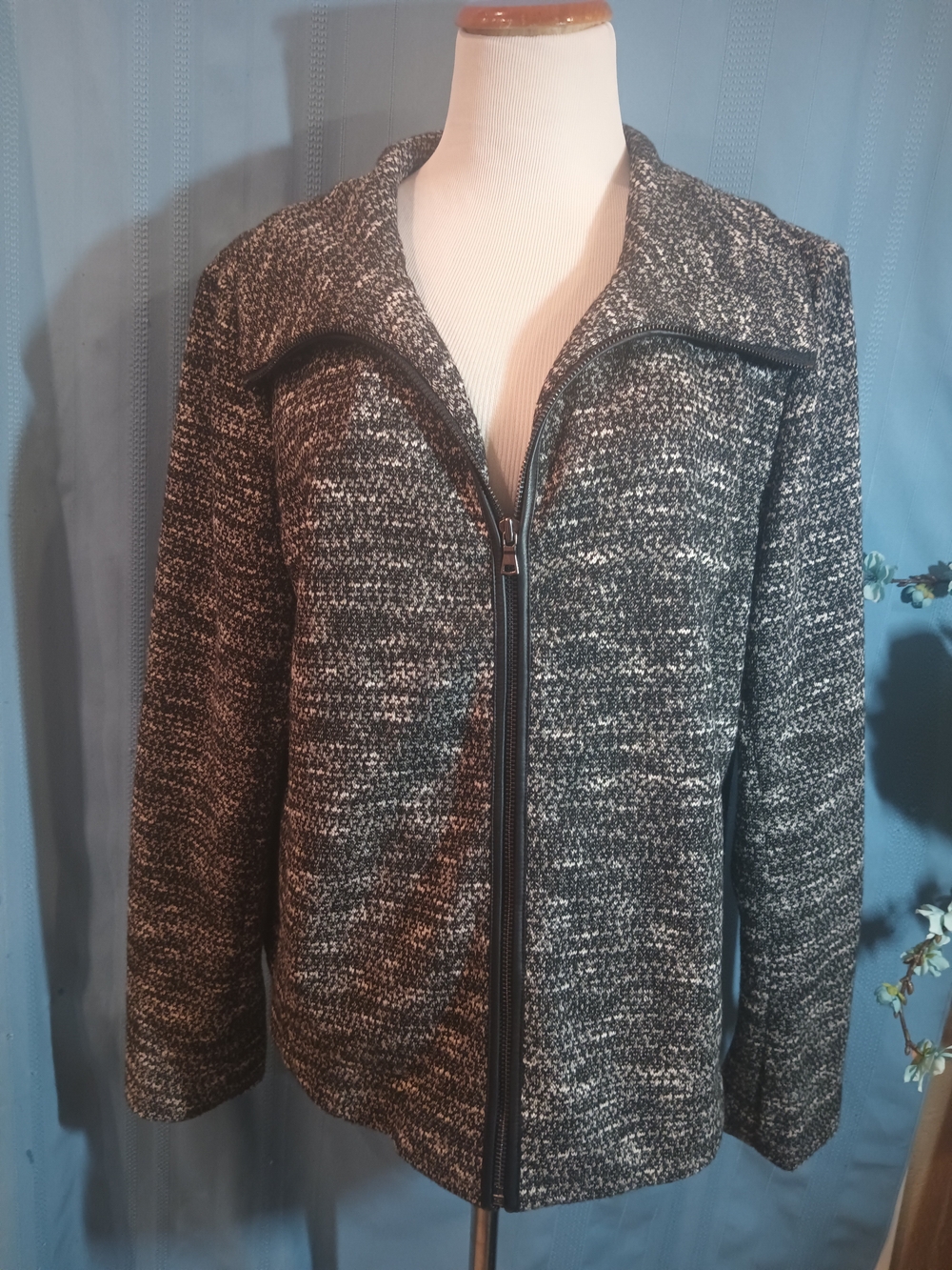 Ann Taylor Black & White Women's Blazer Jacket